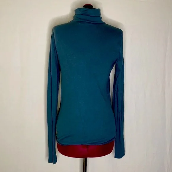 Teal Turtleneck long sleeve Top size small - Picture 4 of 14